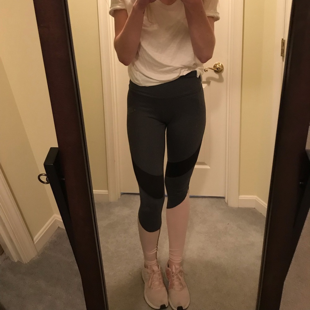 Grey and pale pink blocked sport leggings